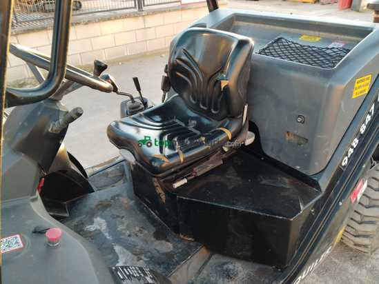 Carretillas industrial MANITOU MC18.4 D