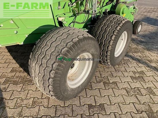 Empacadora gigant - Krone - comprima v 210 xc