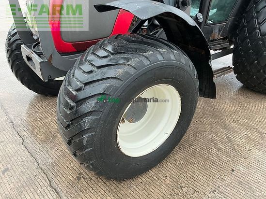 Tractor agrícola - Valtra - a93 tractor (st25537)