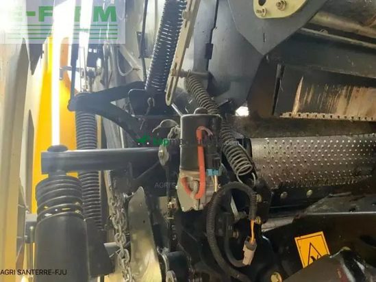 Empacadora gigant - New Holland - roll-belt 180