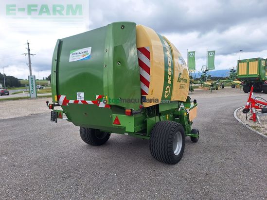 Empacadora gigant - Krone - fortima v 1500 mc