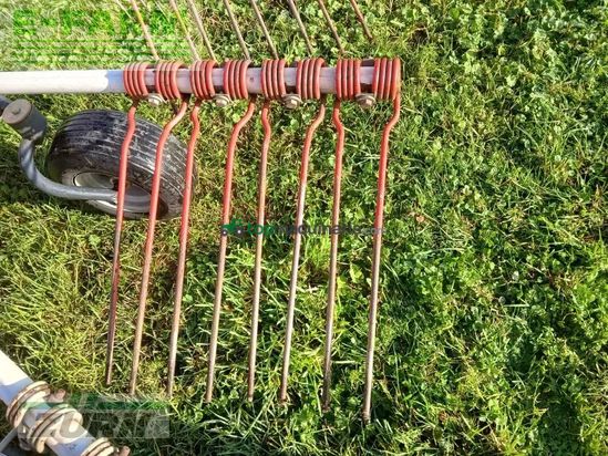 Rastrillo - Pöttinger - top1252cs-line