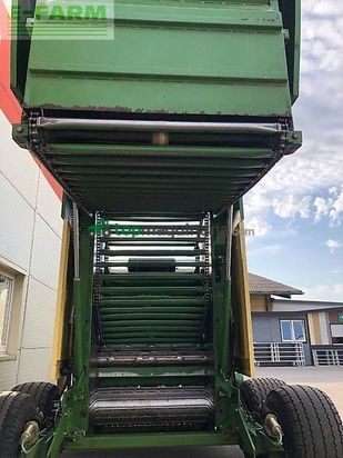 Empacadora gigant - Krone - vario pack 1800 multicut