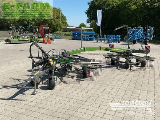 Rastrillo - Fendt - former 1502