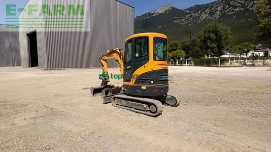 Excavadora - Hyundai - r30z-9ak