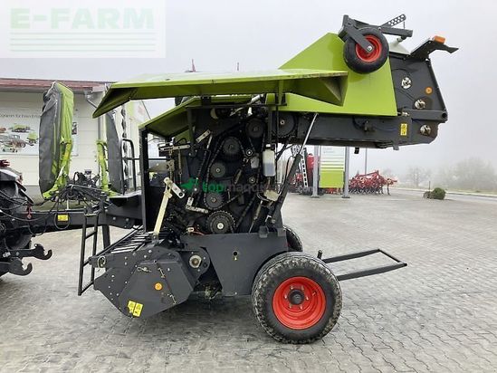Empacadora gigant - Claas - rollant 355 rc