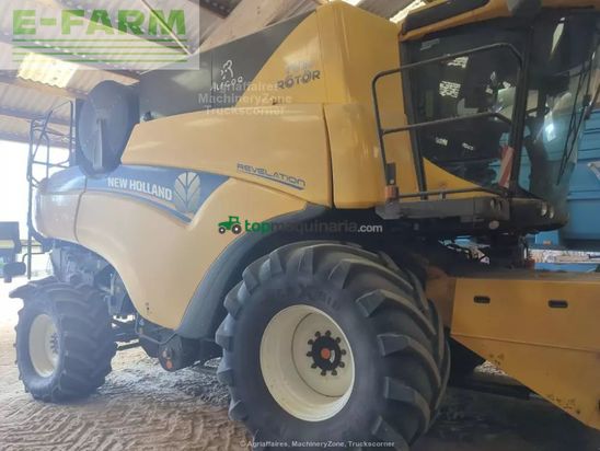 Cosechadora de Cereal - New Holland - cr8.90