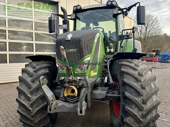 Tractor agrícola - Fendt - 826 vario profiplus