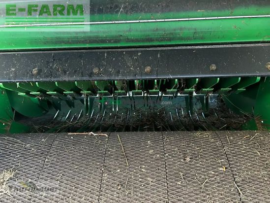 Empacadora gigant - John Deere - f440 m