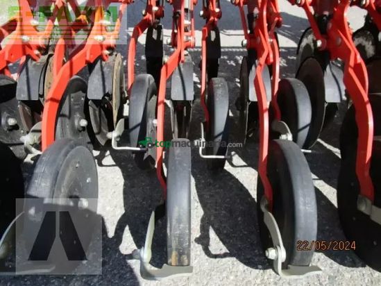 Sembradora - Kuhn - venta 3030-24