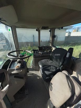 Tractor agrícola - John Deere - 6830 CON PALA TENIAS NUEVA