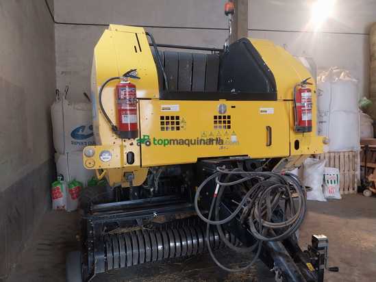 Rotoempacadora New Holland BR7060 con picador