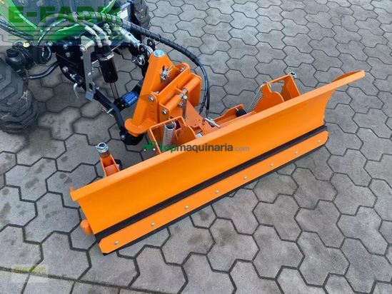 Tractor agrícola - John Deere - 1026r + matev schneeschild + salzstreuer