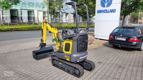 Excavadora - New Holland - e12d