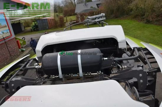 Empacadora gigant - Claas - quadrant 5300 evolution fc tan