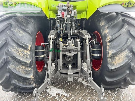 Tractor agrícola - Claas - axion 830