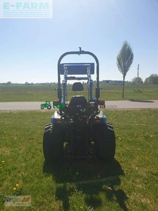 Tractor agrícola - Solis - 26 hydrostat mit solis frontlader