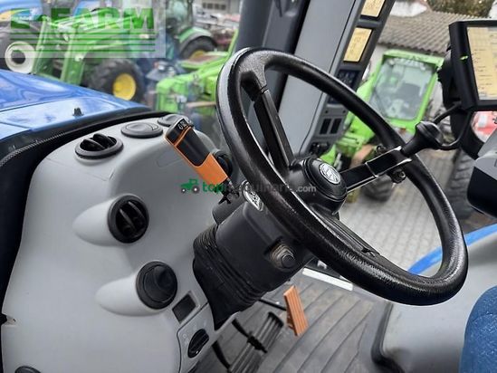 Tractor agrícola - New Holland - t8.330 ultra command