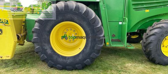 Cosechadora de Cereal - John Deere - 7700