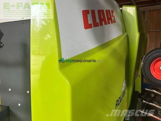 Empacadora gigant - Claas - rollant 454 rc uniwrap