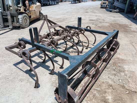 Cultivador de 13 brazos de 25