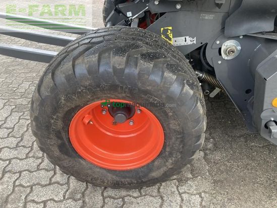 Empacadora gigant - Claas - variant 565 rc
