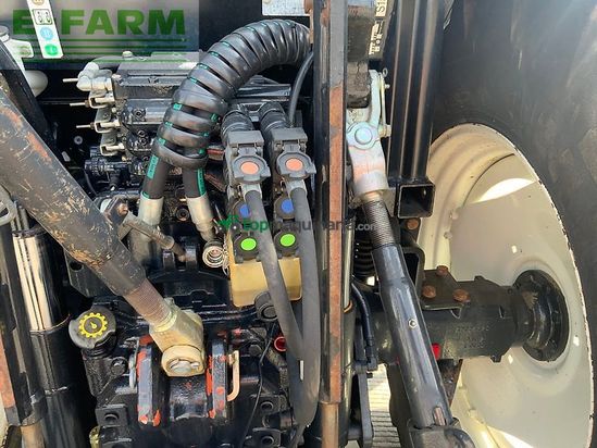 Tractor agrícola - New Holland - t6020 tractor (st27364)