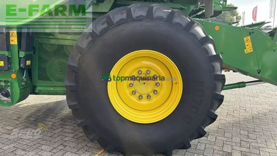 Cosechadora de Cereal - John Deere - t660