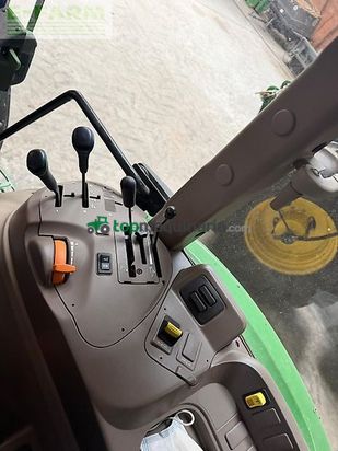 Tractor agrícola - John Deere - 5067e 24/12 ac aktion