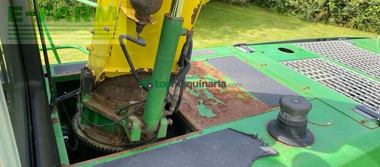 Cosechadora de Cereal - John Deere - 7700
