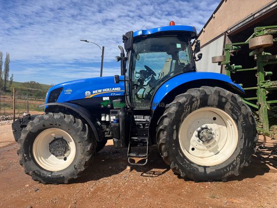 Tractor agrícola - New Holland - T7.260 