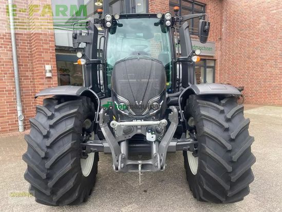 Tractor agrícola - Valtra - n135