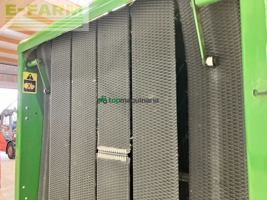 Empacadora gigant - John Deere - 550