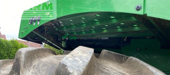 Cosechadora de Cereal - John Deere - 8300