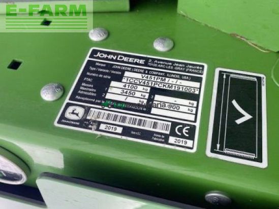 Empacadora gigant - John Deere - v 451 pm