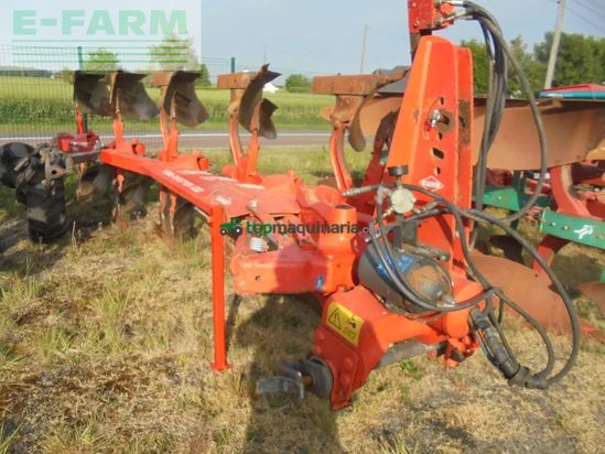 Arado - Kuhn - varimaster 120