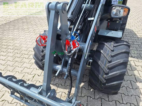 Minicargadora - Giant - g2500 hd