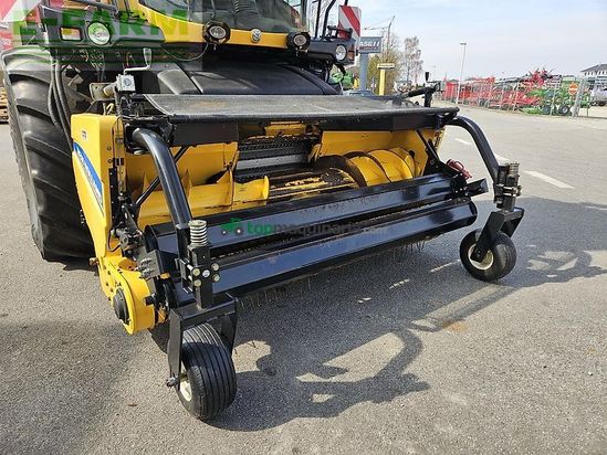 Cosechadora de Cereal - New Holland - fr 9060