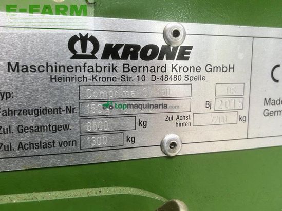 Empacadora gigant - Krone - comprima cv 150 xc