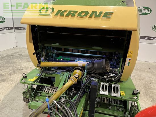 Empacadora gigant - Krone - comprima v 150 xc plus