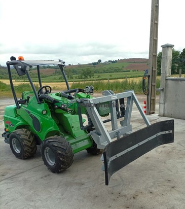 Cuchilla empujadora de goma para tractor y carretilla