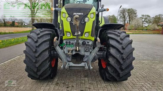 Tractor agrícola - Claas - axion 810 cmatic