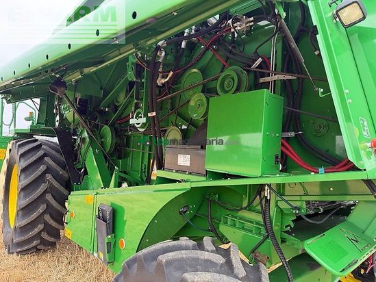 Cosechadora de Cereal - John Deere - w440