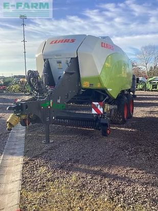 Empacadora gigant - Claas - quadrant 5300 fc t+st