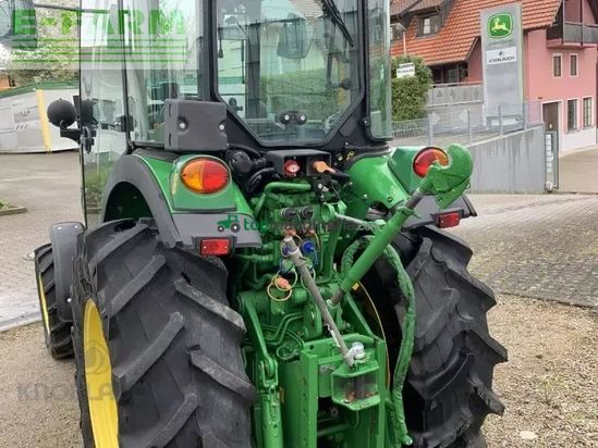 Tractor agrícola - John Deere - 5090 gv
