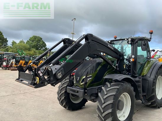 Tractor agrícola - Valtra - t155 active tractor (st26785)