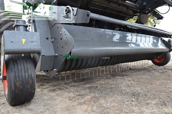 Empacadora gigant - Claas - variant 585 rc pro