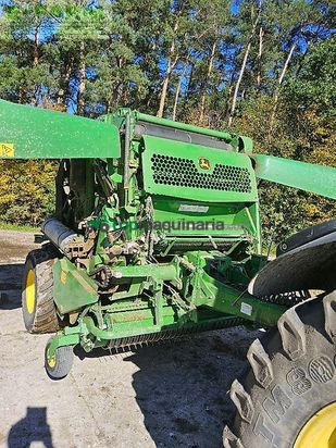 Empacadora gigant - John Deere - 990