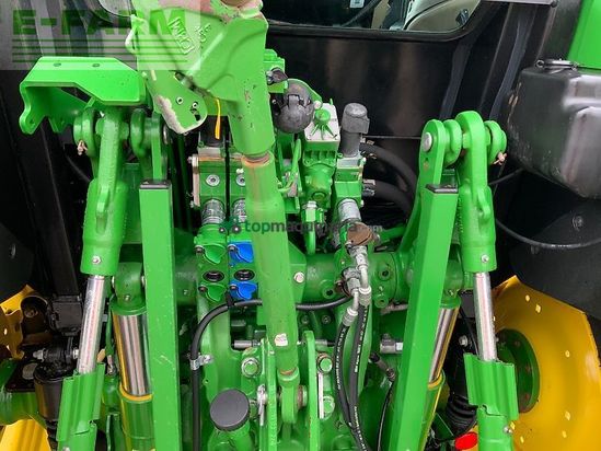 Tractor agrícola - John Deere - 5125r tractor (st25207)