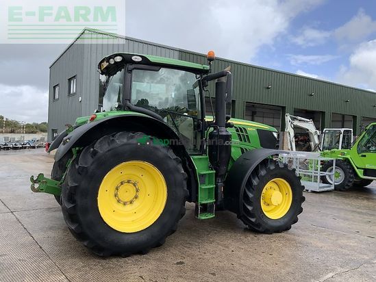 Tractor agrícola - John Deere - 6215r tractor (st23985)